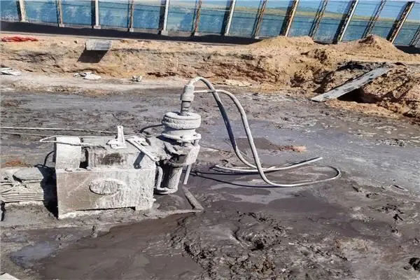 琼中水泡基础注浆加固